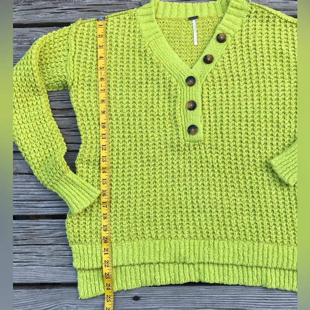 FREE PEOPLE Lime Green Whistle Thermal Henley Button Sweater Top Pullover V Neck - Picture 10 of 13